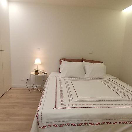 Vista Mar Apartment เวียนา โด กัสเตโล ภายนอก รูปภาพ