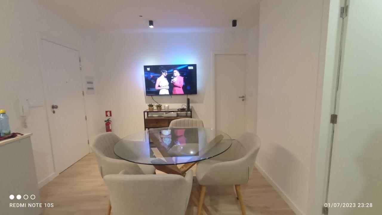 Vista Mar Apartment เวียนา โด กัสเตโล ภายนอก รูปภาพ